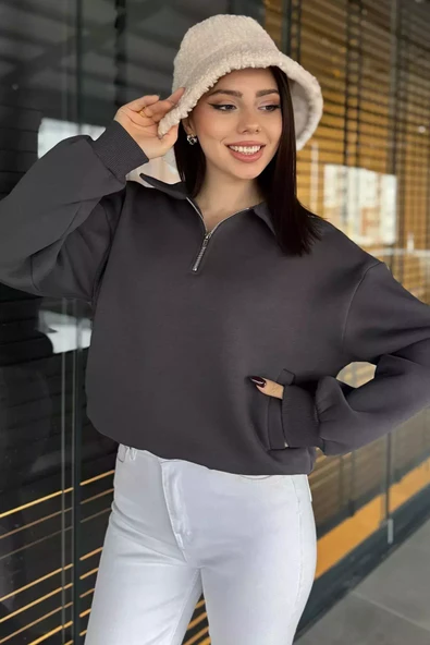 Koyugri Dik Yaka Yarım Fermuarlı Şardonlu Kadın Sweatshirt - 1