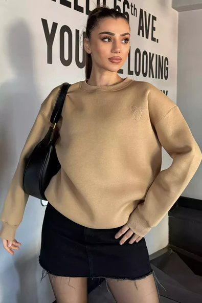 Bisküvi Kadın Fiyonk Nakışlı Şardonlu Sweatshirt - 1