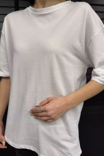 Beyaz Kadın Bisiklet Yaka Oversize Basic Tişört - 4