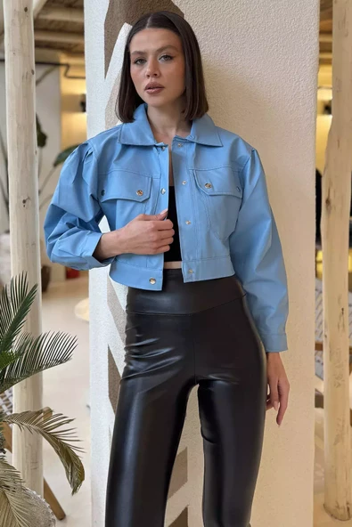 Açıkmavi Kadın Çift Cepli Çıtçıtlı Crop Top Suni Deri Ceket