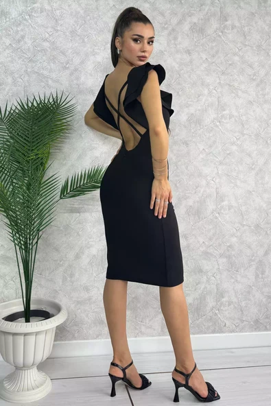 Siyah Sırt Çapraz Fırfırlı Abiye Elbise