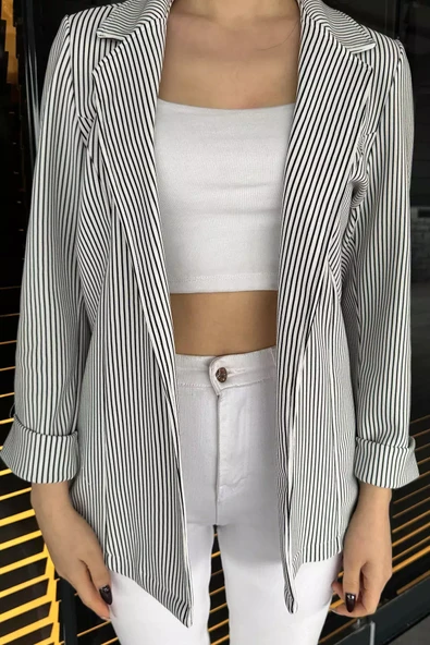 Beyaz Kadın Çizgili Duble Kol Blazer Ceket - 3