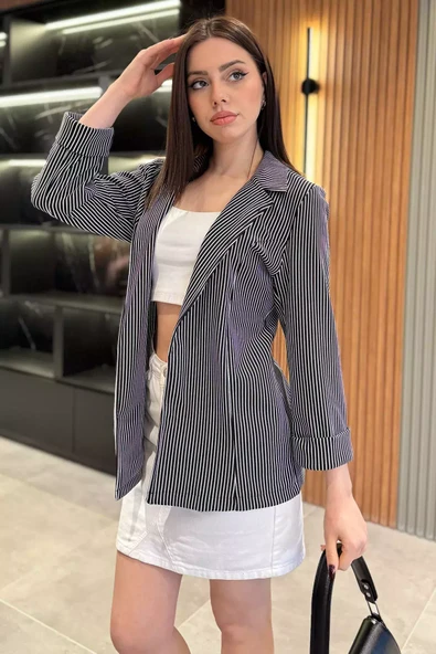 Siyah Kadın Çizgili Duble Kol Blazer Ceket - 1