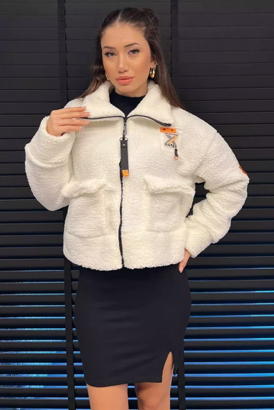 Krem Kadın Oversize Peluş Ceket - 1