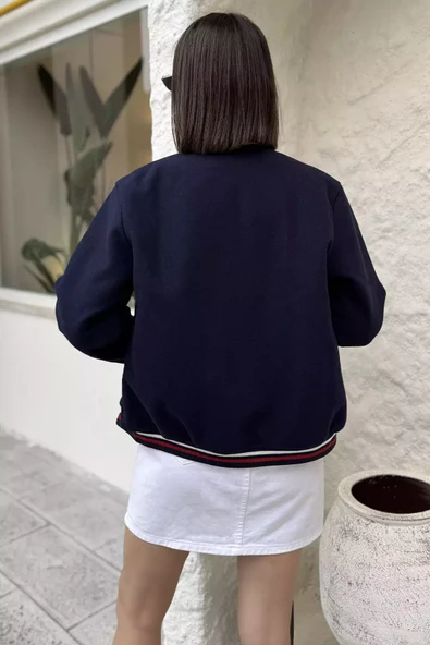 Lacivert Kadın Şerit Detaylı Ön Çıtçıtlı Kolej Ceket - 4
