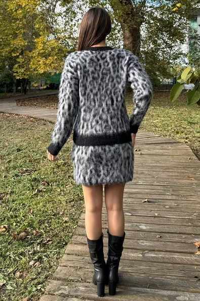 Siyahgrili Kadın Leopar Desen Etekli Triko Takım - 4