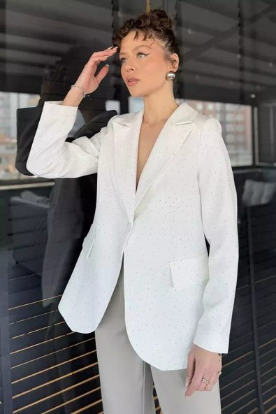 Krem Taş Detaylı Kadın Tarz Blazer Ceket - 2