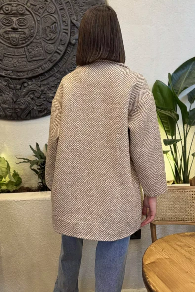 Bisküvi Kadın Astarlı Balıksırtı Desen Oversize Kaşe Kaban - 4