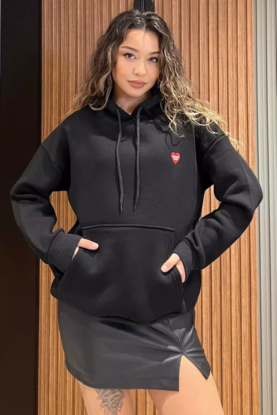 Siyah Baskılı Kanguru Cepli Kadın Sweatshirt - 1