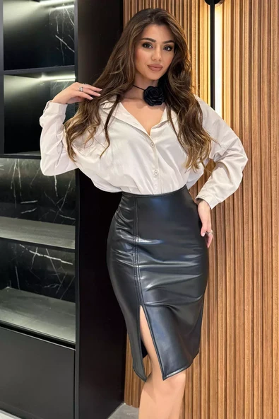 Siyah Kadın Yırtmaç Detaylı Suni Deri Etek - 2
