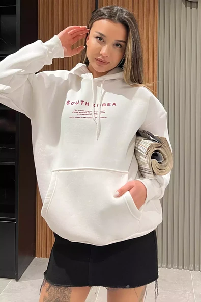 Beyaz Kapüşonlu Şardonlu Yazı Baskılı Kadın Sweatshirt - 1