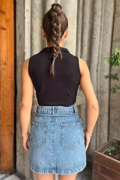 Siyah Yakalı Düğmeli Crop Top Yelek - 4