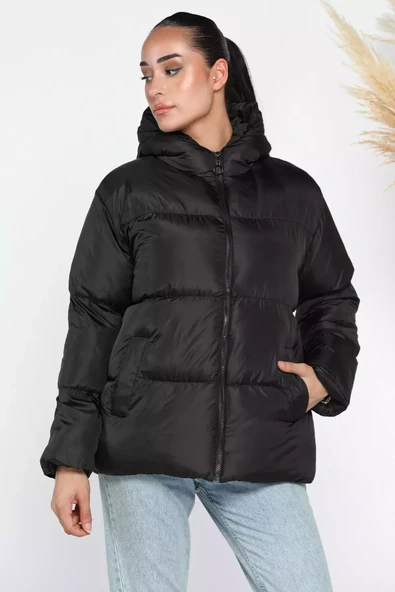 Siyah Kadın Kapüşonlu Oversize Şişme Mont - 2