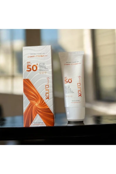xaura Secret Tone-Up Güneş Koruyucu SPF 50+ | Nemlendirici, Ton Eşitleyici, Suya Dayanıklı - 1