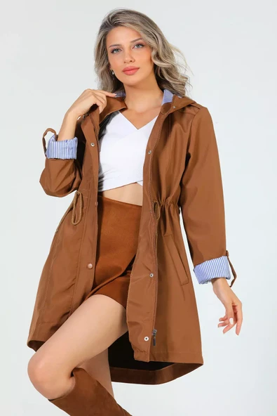 Camel Kadın Kapüşonlu Çizgi Detaylı Trençkot - 7