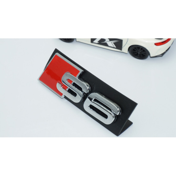DK Tuning S6 Gümüş Kırmızı 3D Ön Panjur Logo Audi İle Uyumlu - 3