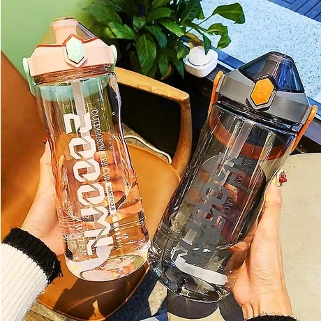 1500 ml Büyük Kapasiteli Taşınabilir Taşınabilir Saman Sızdırmaz Spor Su Şişesi (Siyah) - 2