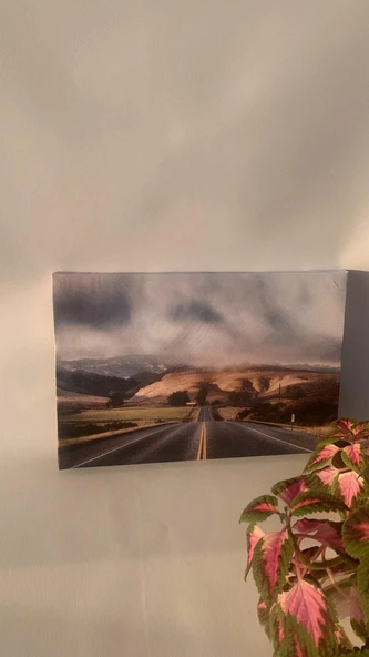 Yol ve Dağ Manzaralı Natürel Tasarım Ahşap Çerçeve Ev İşyeri Ofis Duvar Dekorasyon Kanvas Tablo MNZ1