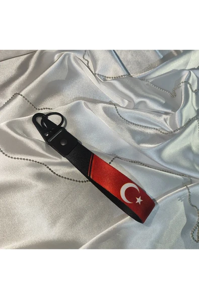 İndispensableyl BAYRAK kaliteli Oto Anahtarlık