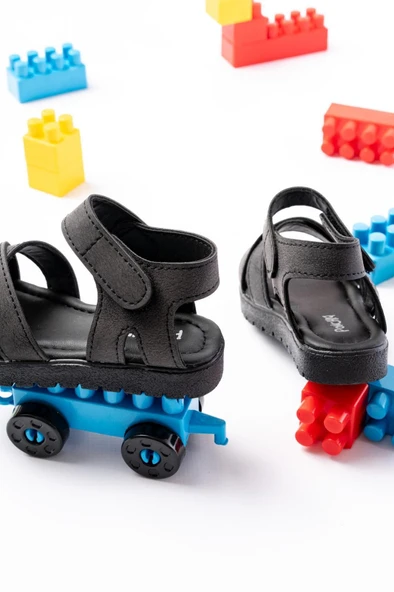 Pabucmarketi Siyah Cırtlı Kız Bebek Düz Sandalet - 3