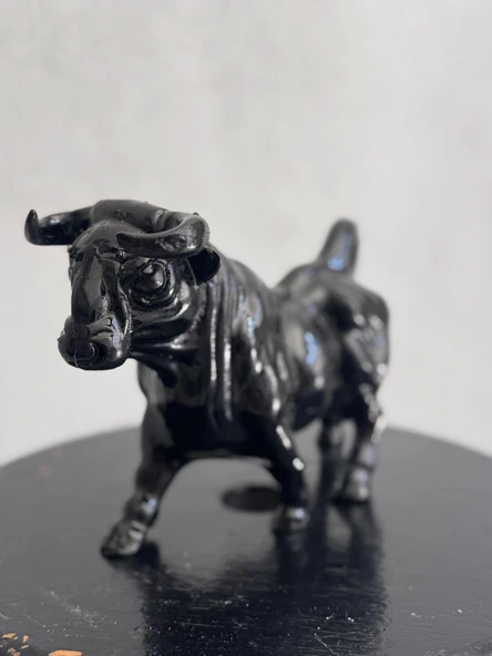 Dekoratif Boğa Heykeli - Resim 3