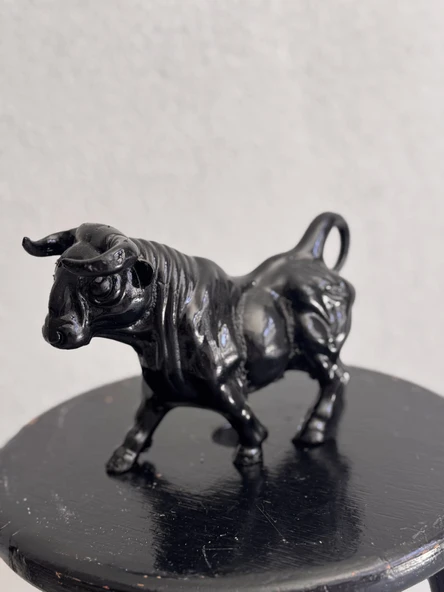 Dekoratif Boğa Heykeli ürün görseli 1