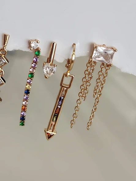 Yıldız Figürlü Çelik Altın Kaplama Gold Renkli Küpe - 3
