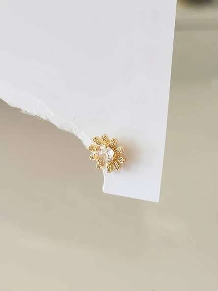Çiçek Model Kıkırdak Piercing Tragus Helix Altın Gold Renk Küpe - 2