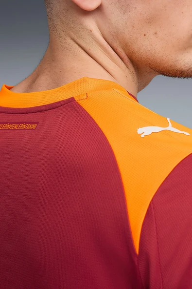 Galatasaray Orijinal Lisanslı 2025/26 Parçalı Yeni Sezon Forma + Şal Kaşkol Set Hediyelik Ahşap Kutu - 8