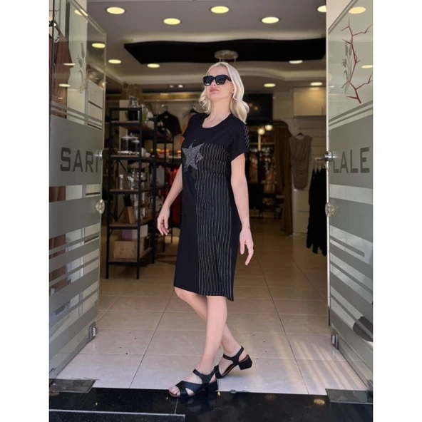 YILDIZ TAŞ BASKILI ÇİZGİ VE PAYET GARNİLİ ELBİSE - Resim 3