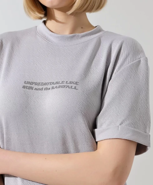 Unisex Bisiklet Yaka Baskılı Slim Fit T-Shirt - Boyalı Gri - Resim 5