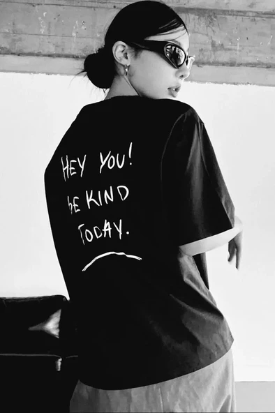 Unisex Baskılı Oversize T-Shirt - Siyah - Resim 4