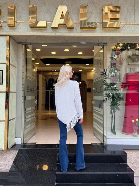 ETEK UCU PÜSKÜL DETAYLI TRİKO ürün görseli