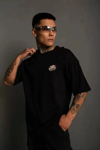 Unisex Bisiklet Yaka Baskılı Oversize T-Shirt - Siyah ürün görseli