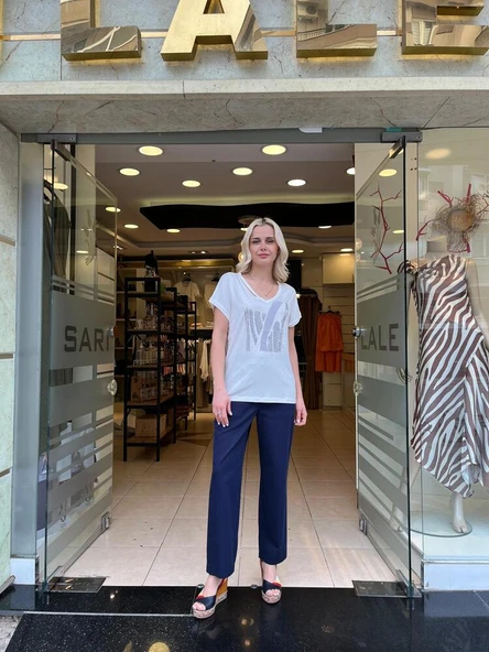 YAKA DETALI BSNLİ TAŞLITSHİRT ürün görseli 1