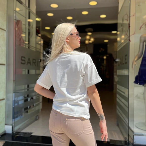 ÇİÇEK NAKIŞLI TİŞÖRT - Resim 12