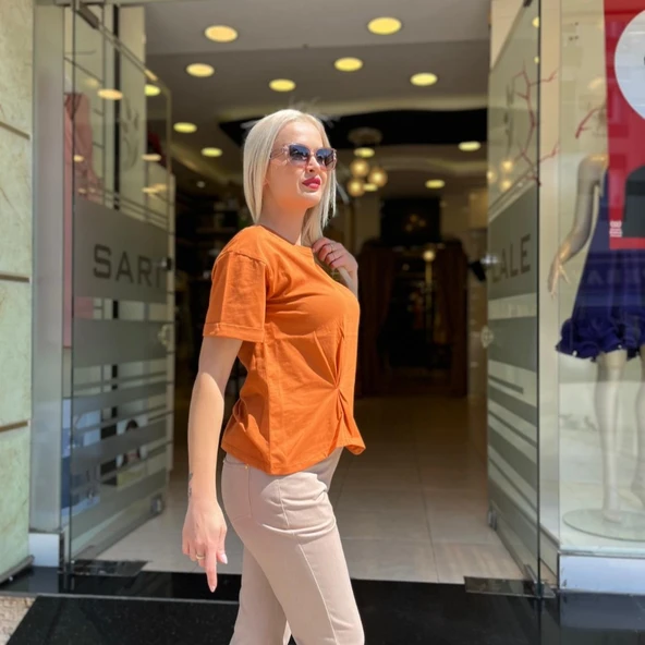 ÇİÇEK NAKIŞLI TİŞÖRT - Resim 2