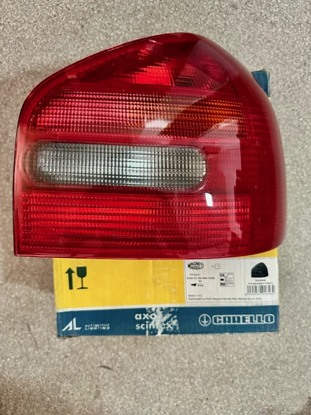 8L0945096A / AUDİ A3 SAĞ STOP LAMBASI 1996-2001 ARASI / MAGNETİ MARELLİ 714029071801 - Resim 2
