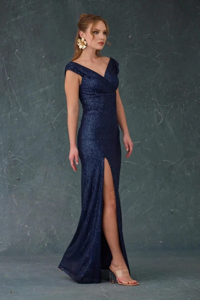 ELBISE UZUN HAKI PAYETLİ YIRTMACLI - Resim 3