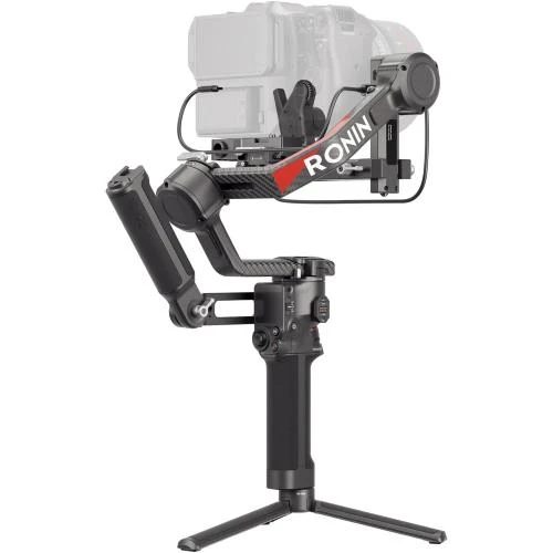 DJI RS 4 Pro Combo Gimbal ürün görseli 1