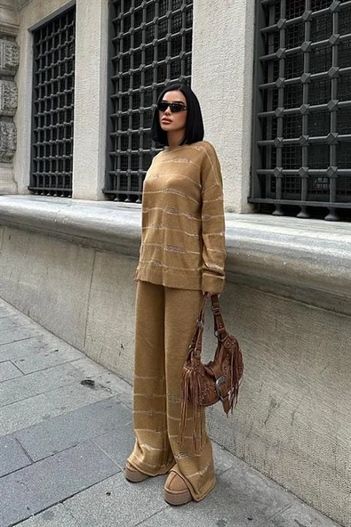 Simli Çizgili Desenli Kadın Triko Pantolon Kazak Takım (2 Parça ) Camel - 3