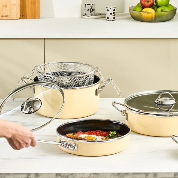 Karaca Erva 14 Parça İndüksiyon Tabanlı Emaye Çeyiz Seti Krem - Resim 4