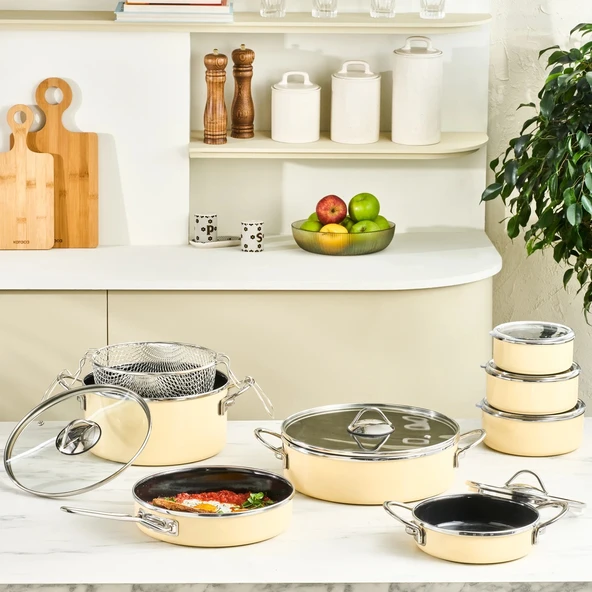 Karaca Erva 14 Parça İndüksiyon Tabanlı Emaye Çeyiz Seti Krem - Resim 3