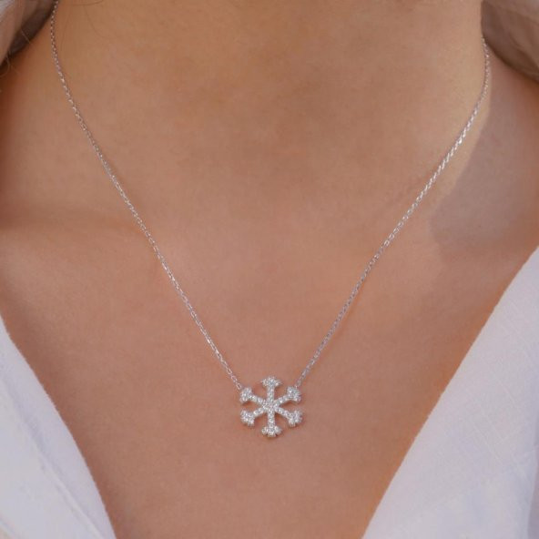 Kar Tanesi Tasarımlı Beyaz Zirkon Taşlı 925 Ayar Gümüş Kadın Kolye - Resim 2
