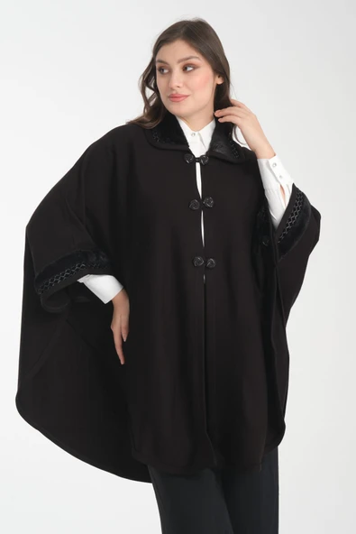 PANÇO SİYAH RENK KOL VE YAKADA KÜRK DETAYLAR ürün görseli 1