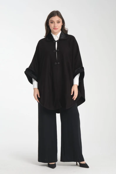 PANÇO SİYAH RENK KOL VE YAKADA KÜRK DETAYLAR - Resim 7