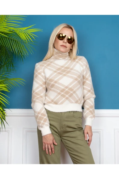 KUM BEJİ BEYAZ BALIKÇI YAKA BELİ LASTİKLİ ÇEK DESENLİ KAZAK - Resim 3