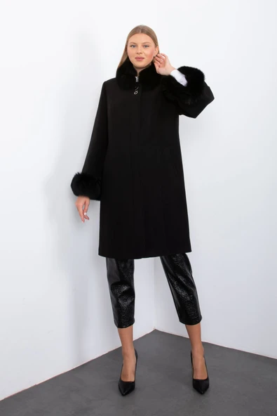 SİYAH KAŞE KÜRK YAKA VE KÜRK KOLLU KABAN - Resim 5