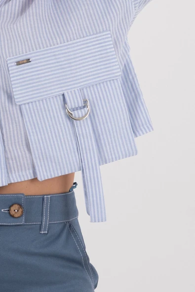 MAVİ  ÇİZGİLİ CROP GÖMLEK CEP DETAYLI - Resim 2