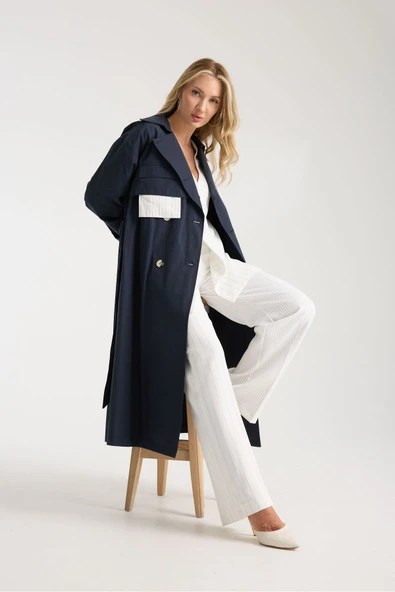 TRENCKOT LACİVERT ARKADA RÜZGARLIK DETAYLI ÇİZGİLİ ASTAR